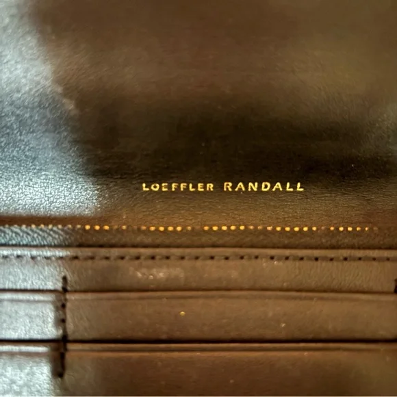 Loeffler Randall Everything Preppy Minimalist Scalloped Quiet Luxury Wallet - Picture 6 of 9